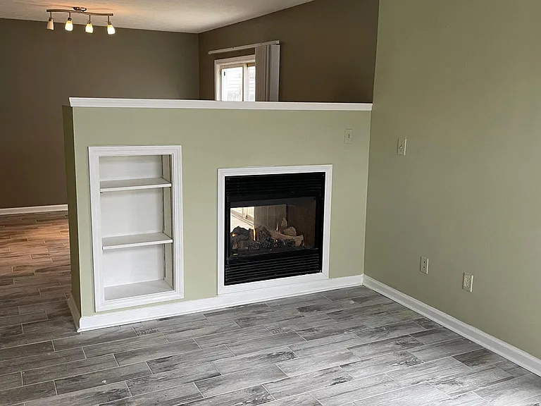 4651 Falcon Run Way — Photo 2