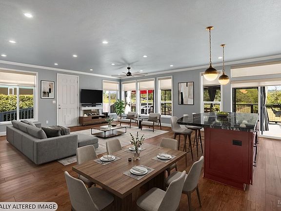 3rd image of 106 Shamrock Circle