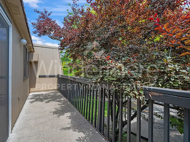 13208 E Skyview Ave — Photo 3