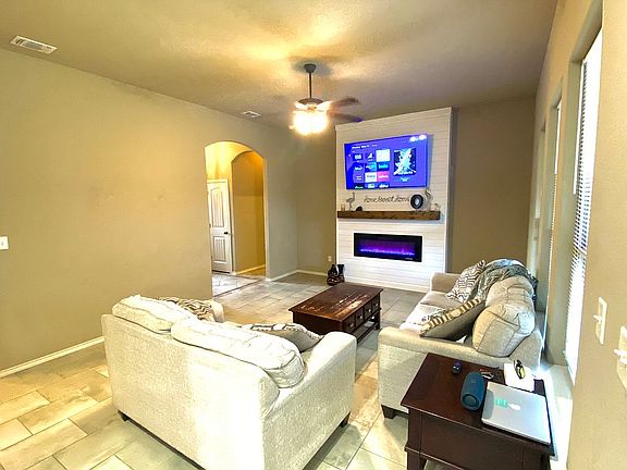 4th image of 9224 Parkview Cir