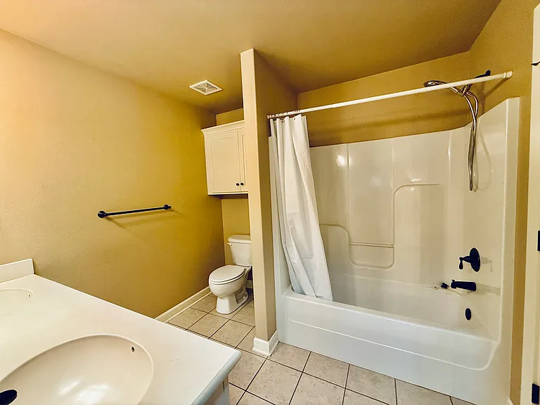 2590 E Carnation Ct — Photo 22