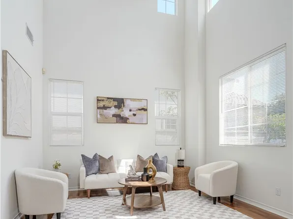 7371 Siena Dr, Huntington Beach, CA 92648