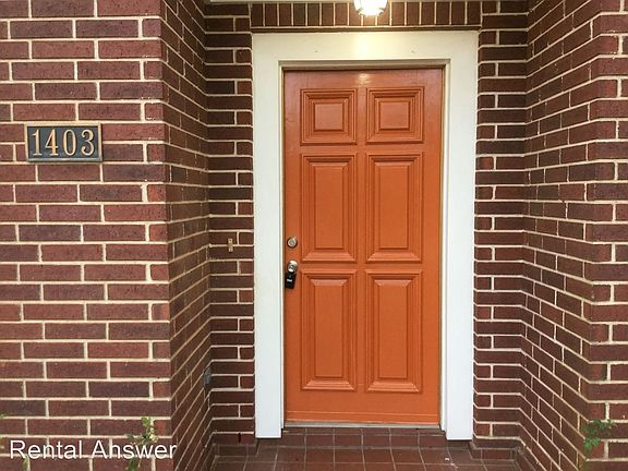 4th image of 1403 Village Garden Dr