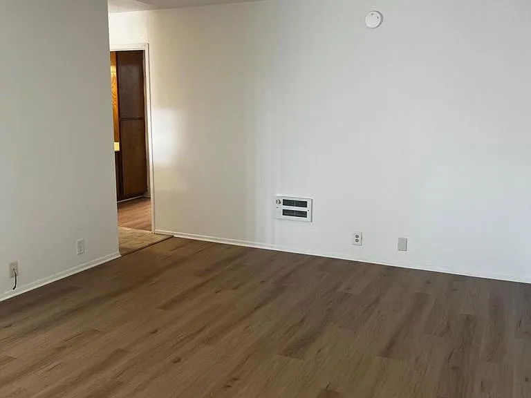 1132 E Meta St #5 — Photo 7