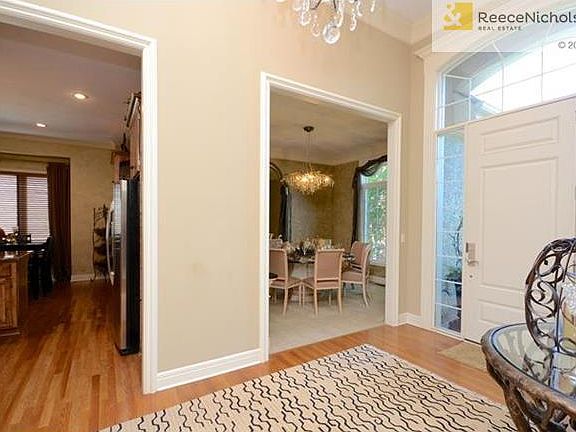 5th image of 7907 W 137th St
