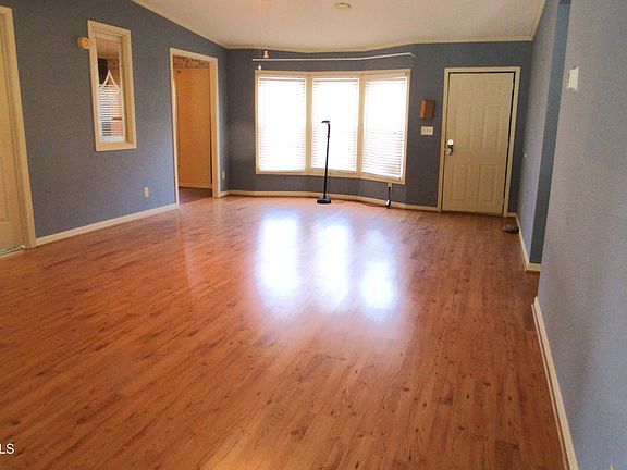 3rd image of 257 Lambe Rd