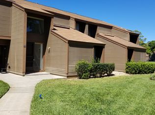 16 Salisbury Ct, Palm Coast, FL 32137