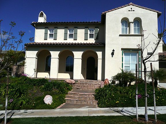 Gracious La Costa Oaks Home
