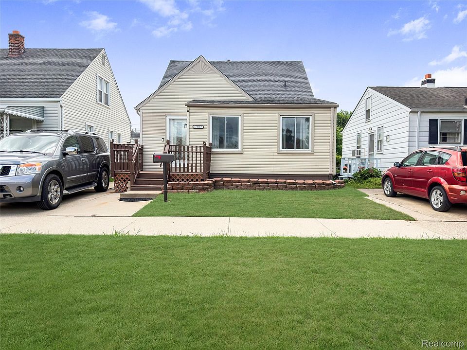 1st image of 6907 Orchard Ave