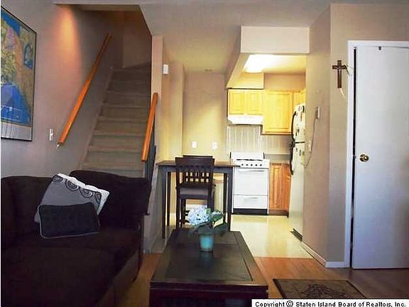 4th image of 360 Barlow Ave APT 23