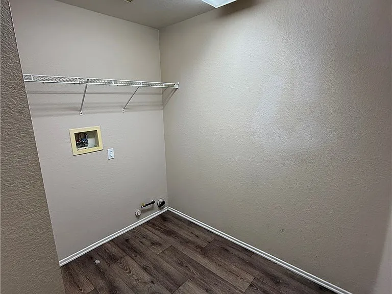 33072 Gypsum St — Photo 7