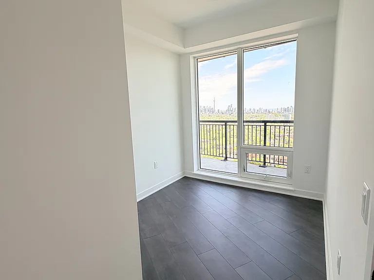 1185 Dupont St #2507 — Photo 7