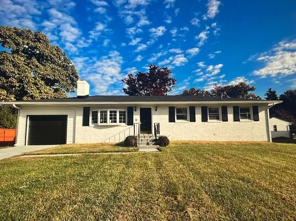 15421 Thompson Rd, Silver Spring, MD 20905