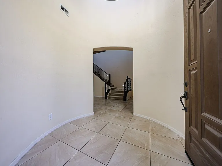 2545 E Ebony Dr — Photo 3