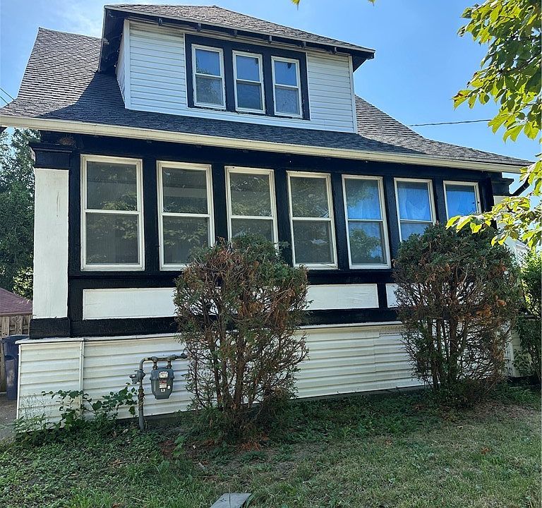 1st image of 17 Elmer Ave