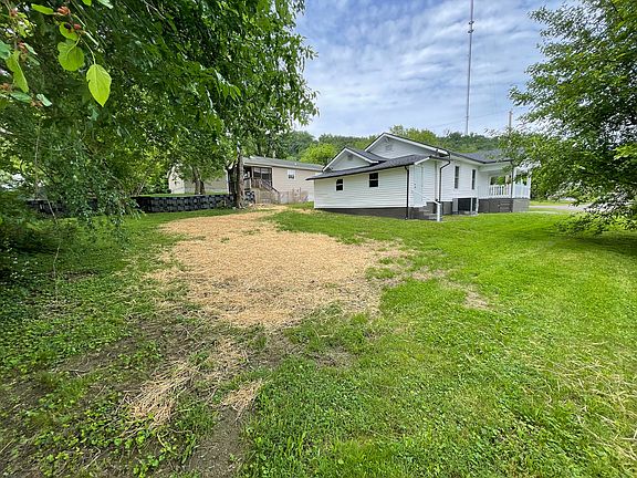 5th image of 1000 Dinwiddie St
