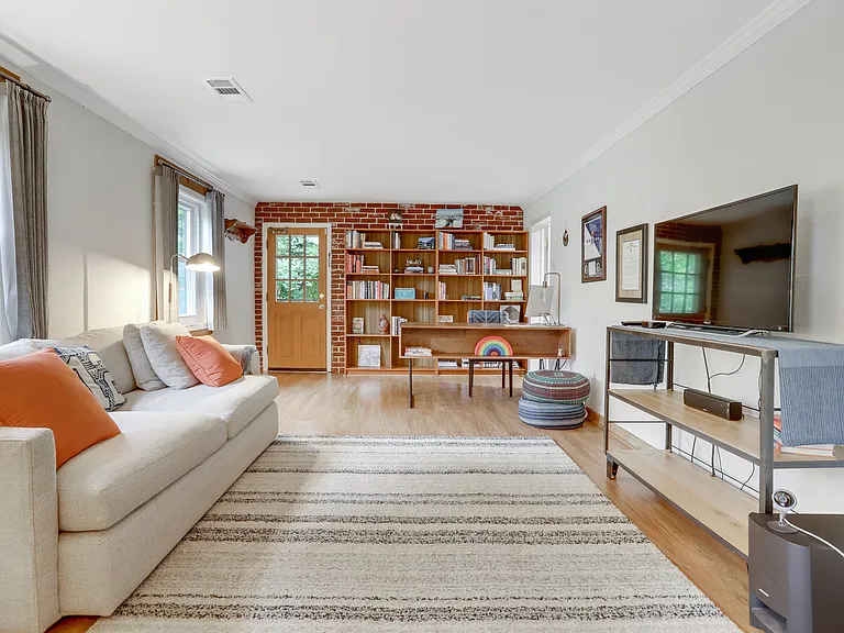8805 Menard Ct — Photo 22