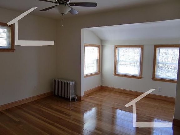 4th image of 37 Elmira St #1P
