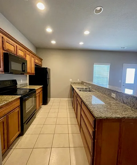 3103 Deerfield Blvd #1 — Photo 6