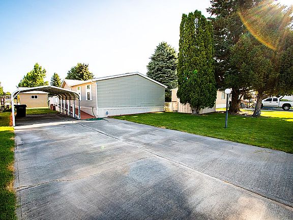 Carport and Driveway