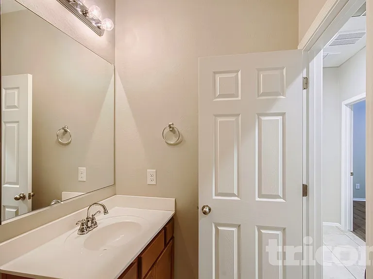 45656 W Sky Ln — Photo 11