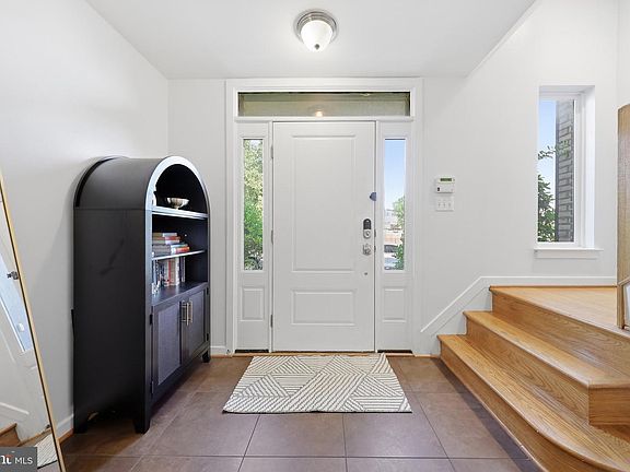 2nd image of 1410 Laurel Wood Way #83