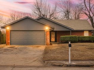 744 Mabel C Fry Blvd, Yukon, OK 73099