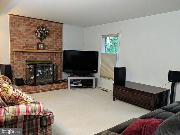 4th image of 8465 Sevan Ct
