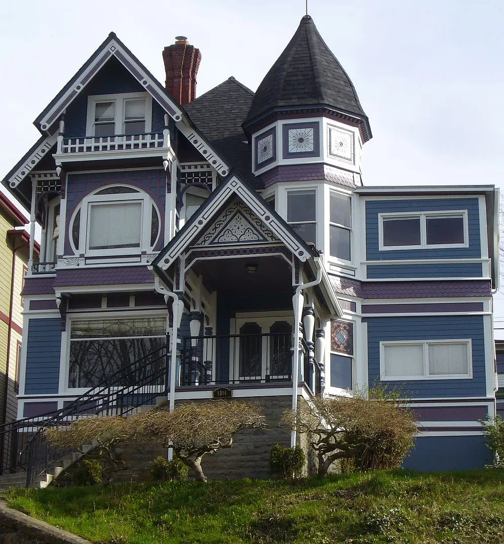 1014 N Garden St — Photo 1