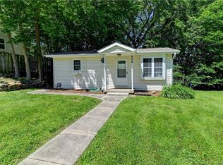 404 Highland Ave, Smithville, MO 64089