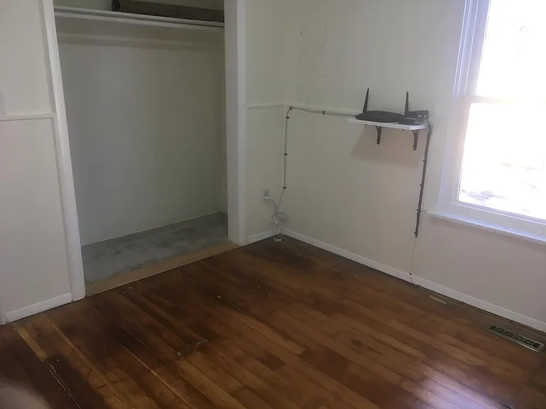 1216 Hover St — Photo 11