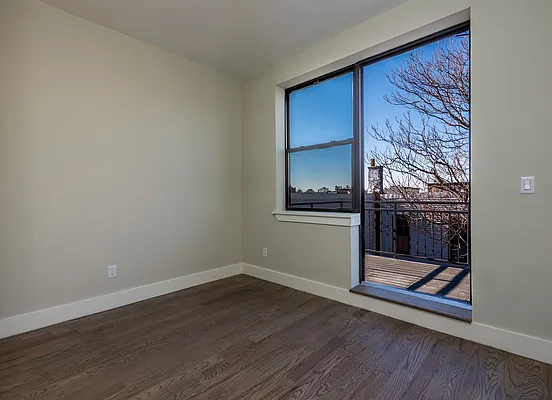 Rented by Nooklyn NYC LLC | media 47