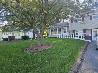 171 Wawayanda Ave, Middletown, NY 10940