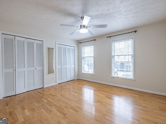 5th image of 218 Forkner Dr APT F