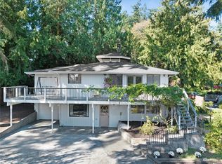 273 Cowlitz Pl, La Conner, WA 98257