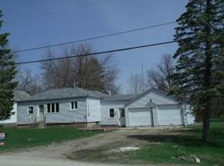 410 Waupaca St, Fremont, WI 54940