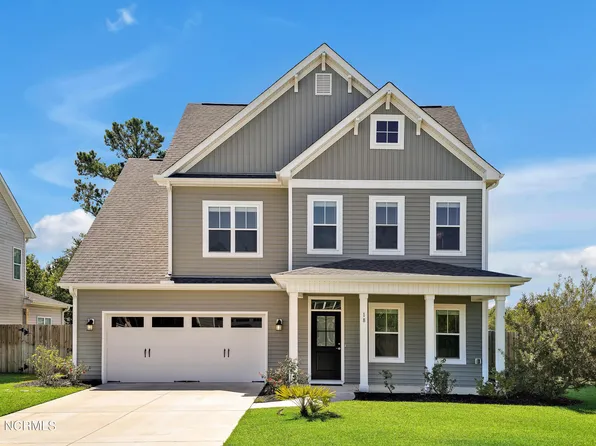 18 Man O War Lane, Hampstead, NC 28443