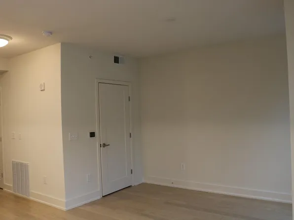 201 Marin Boulevard image 8 of 58