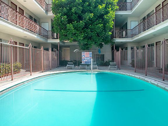4th image of 195 S Wilson Ave APT 14A