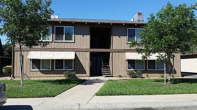 1141 Arthur St.