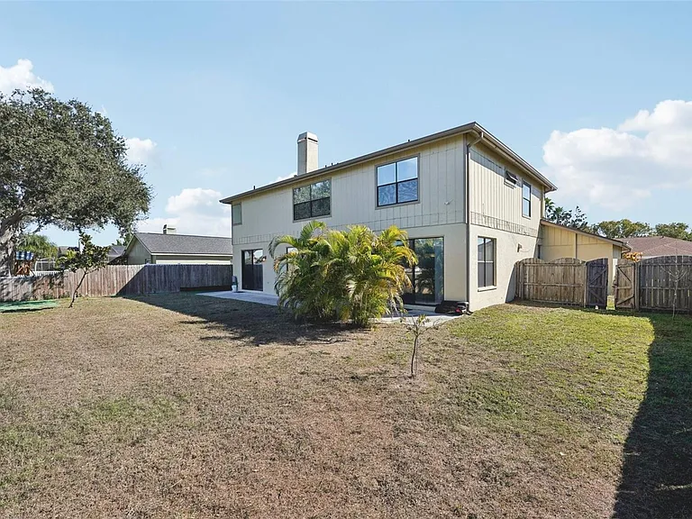 12929 Prestwick Dr — Photo 26