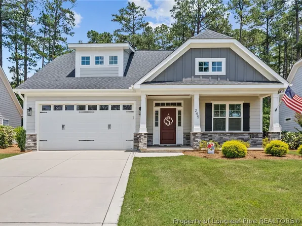 245 N Bracken Fern Ln, Southern Pines, NC 28387