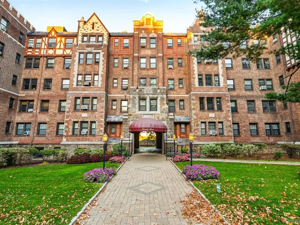 23 Old Mamaroneck Rd #2C, White Plains, NY 10605