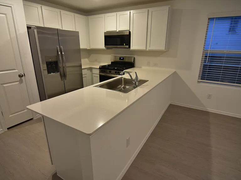 409 Keefer Ln — Photo 91