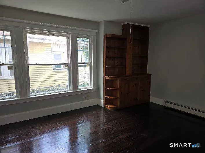 86 Bidwell St — Photo 6