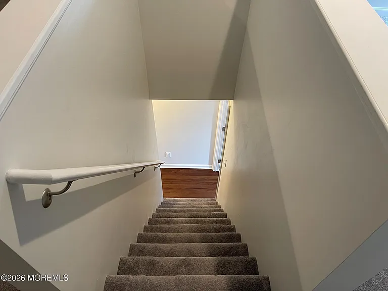 729 Spruce St — Photo 12