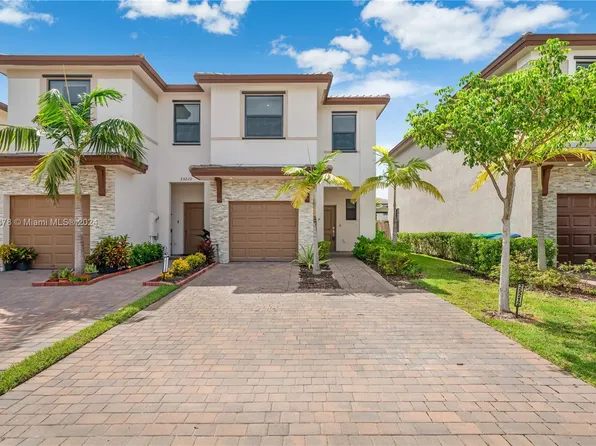 25212 SW 107th Ct, Homestead, FL 33032