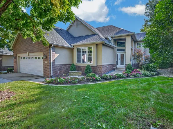 2876 Druid Hill Dr, Des Moines, IA 50315