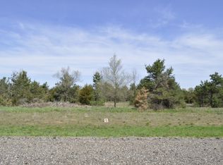 5 Coyote Trl, Belding, MI 48809