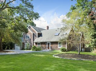 49 Island Creek Rd, Southampton, NY 11968